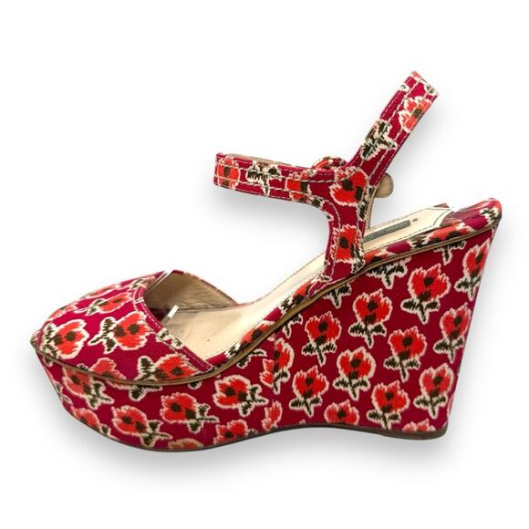Prada Vintage Le Voyageur Collection 2012 Floral Wedge Platform Sandals Red 40.5 - Picture 6 of 16